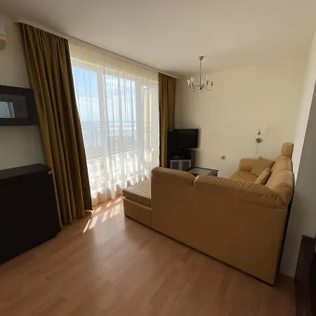 Bay View In Saint Vlas Appartamento