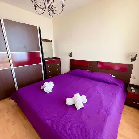Bay View In Saint Vlas Apartament