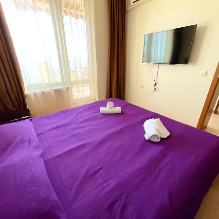 Bay View In Saint Vlas Apartament